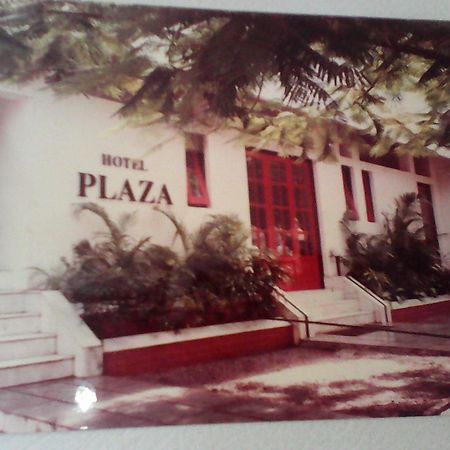 Hotel Plaza -Booking For Foreign Tourist- Jalgaon Eksteriør billede