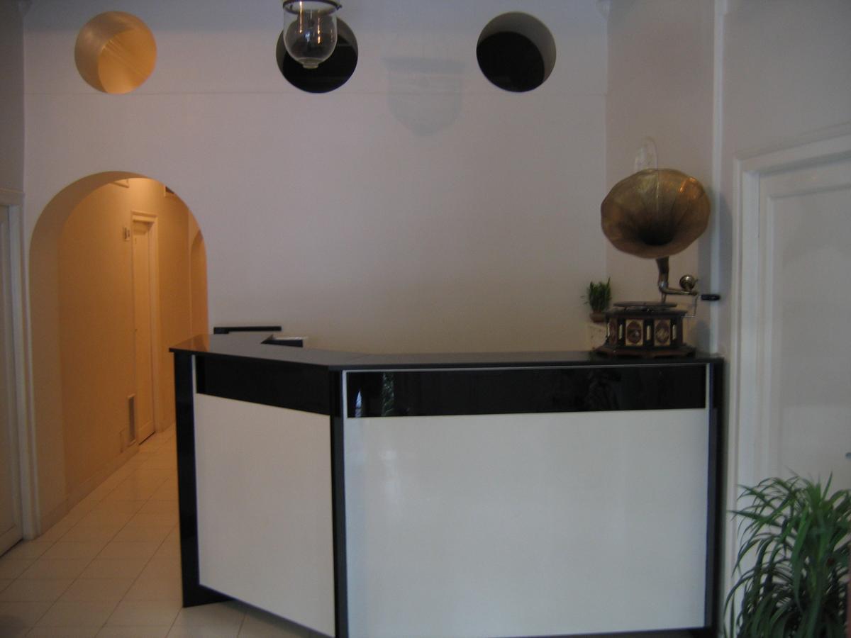Hotel Plaza -Booking For Foreign Tourist- Jalgaon Eksteriør billede